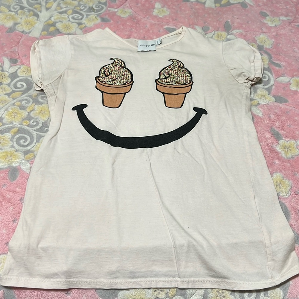 Women's shirt
